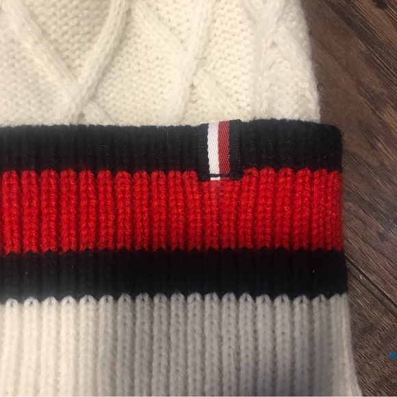 [2 for $30] Brand new NWT Tommy Hilfiger Toque - Picture 3 of 5